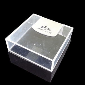 caja de acrílico personalizada